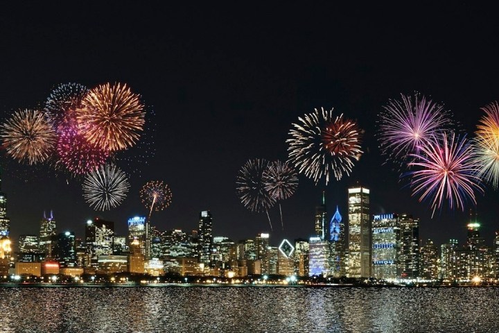 a group of fireworks in the night sky